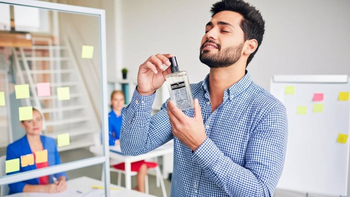 M92: Super perfume masculino inspirado em Armani Code